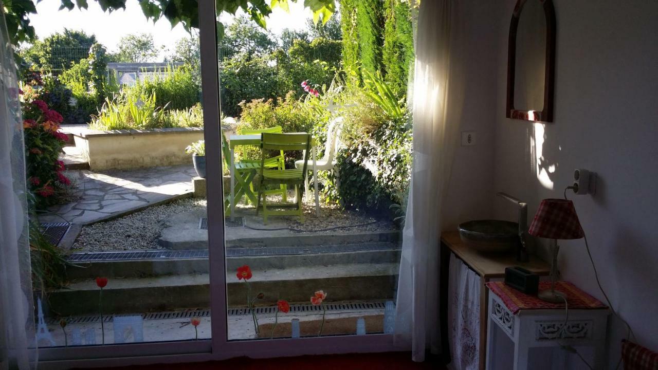 Les Nympheas, Appart Au Calme Et Grand Jardin A 15 Min De Disneyland, Crecy-la-Chapelle Екстериор снимка